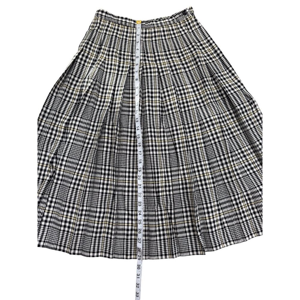Pendleton Macduff Tartan Set of 2 Skirts Plaid Red Wool & White Black Size 8 - Picture 11 of 13